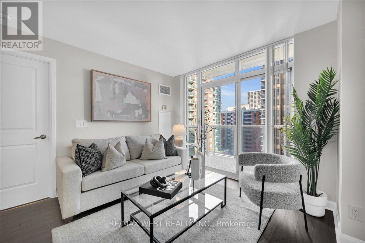 1011 - 1 Michael Power Place, Toronto, Ontario  M9A 0A1 - Photo 6 - W12567074