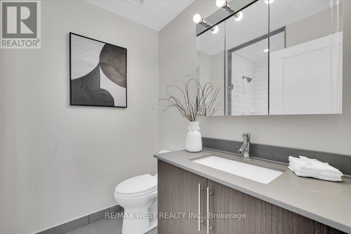 1011 - 1 Michael Power Place, Toronto, Ontario  M9A 0A1 - Photo 11 - W12567074