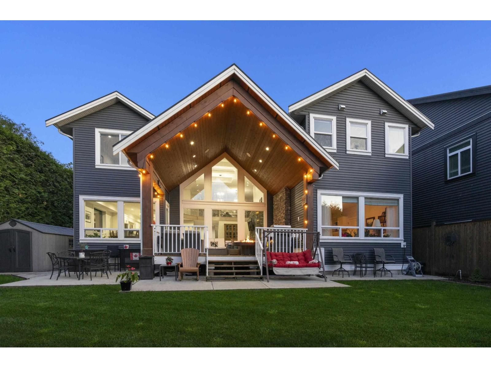 2 22963 FRASER HIGHWAY, Langley, British Columbia