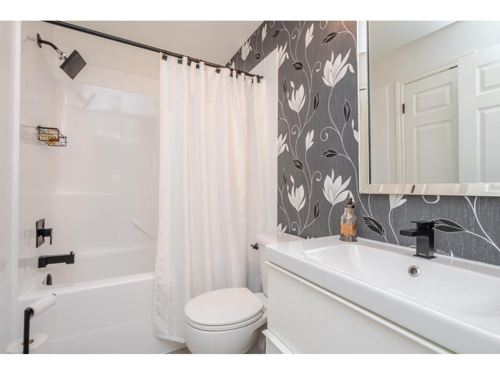 409 5474 198th Street, Langley, British Columbia  V3A 1G2 - Photo 33 - R3069311