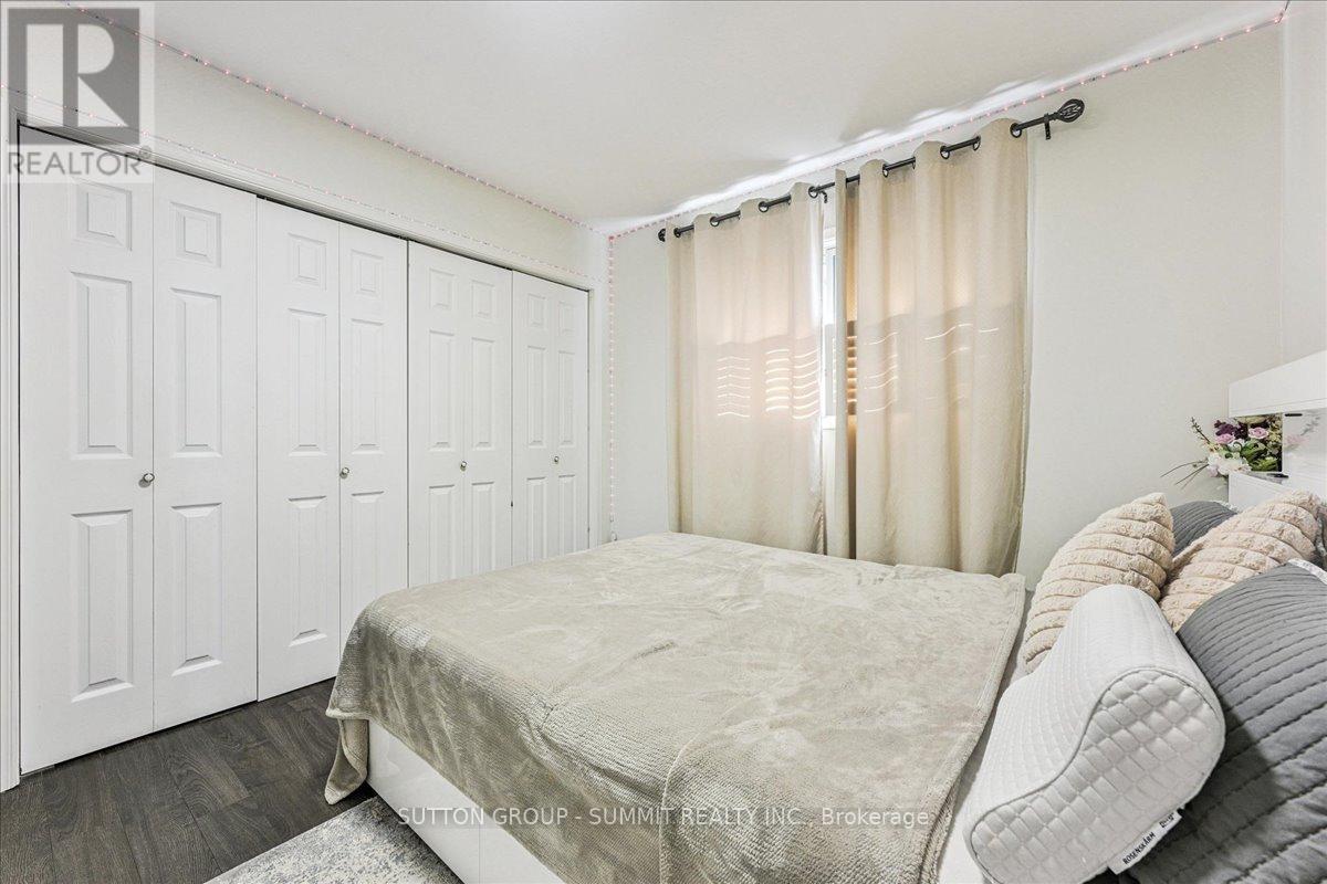 107 Deschene Avenue, Hamilton, Ontario  L9A 3J9 - Photo 15 - X12568092