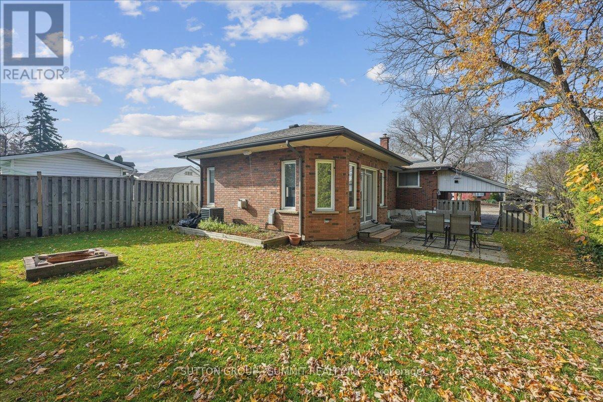 107 Deschene Avenue, Hamilton, Ontario  L9A 3J9 - Photo 41 - X12568092