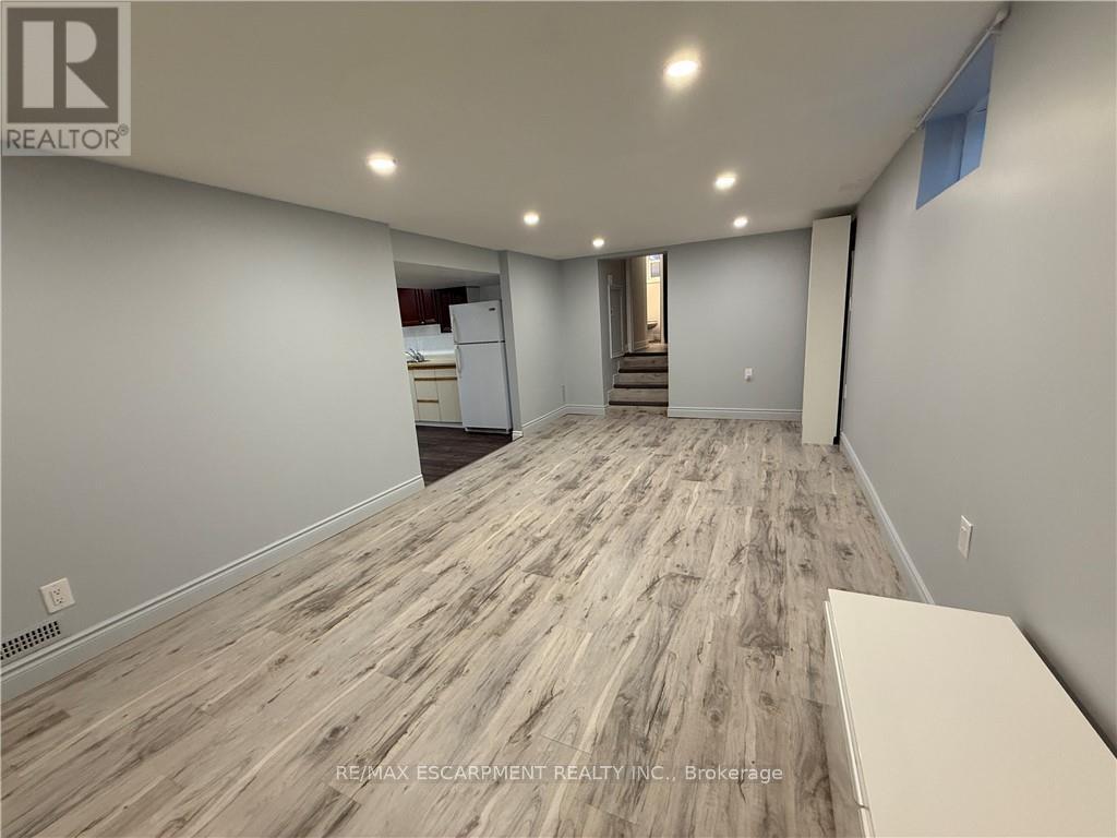 2 - 115 Green Road, Hamilton, Ontario  L8G 3W9 - Photo 10 - X12568106