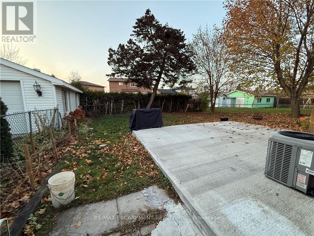 2 - 115 Green Road, Hamilton, Ontario  L8G 3W9 - Photo 4 - X12568106