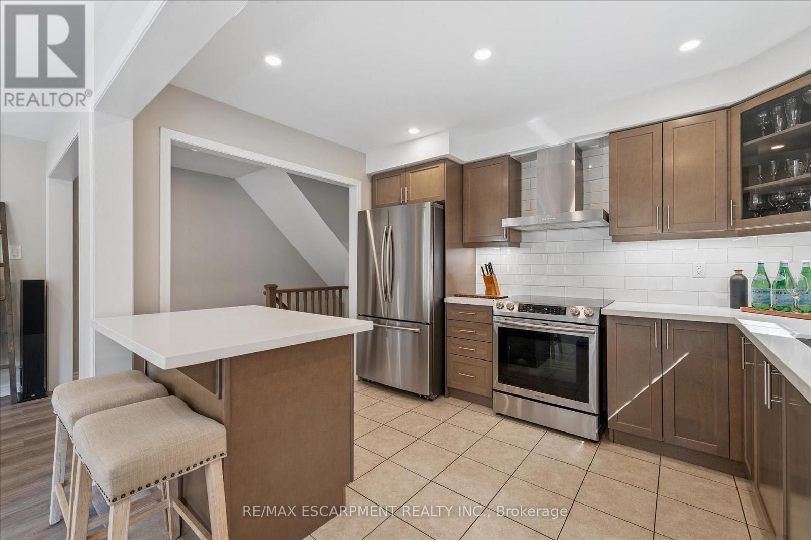 80 - 22 Spring Creek Drive, Hamilton, Ontario  L8B 1V7 - Photo 13 - X12568136