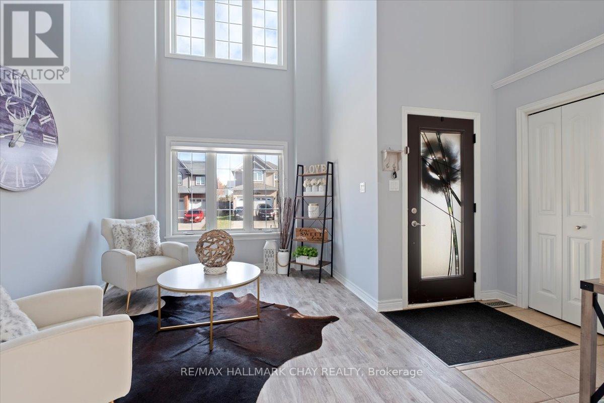 112 Silk Drive, Shelburne, Ontario  L9V 3E2 - Photo 6 - X12568198