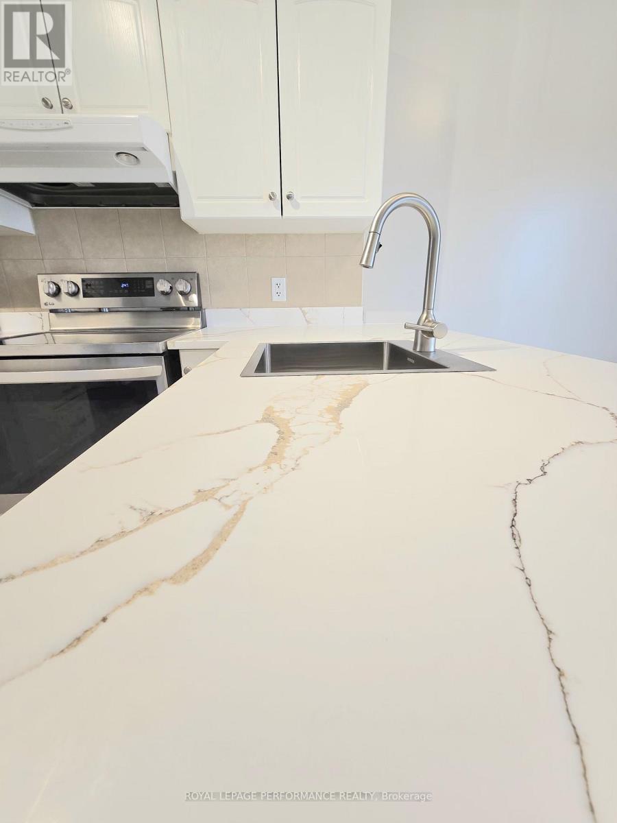 6 - 190 Rustic Hills Crescent, Ottawa, Ontario  K4A 0B9 - Photo 22 - X12568248