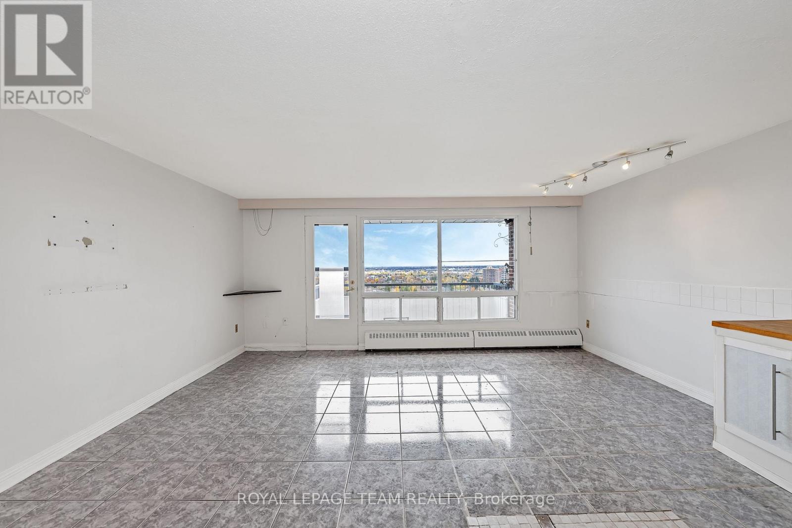 1210 - 20 Chesterton Drive, Ottawa, Ontario  K2E 6Z7 - Photo 13 - X12568254