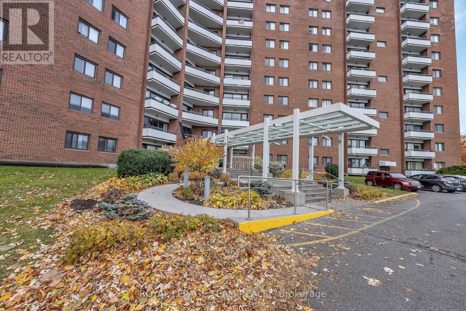 1210 - 20 Chesterton Drive, Ottawa, Ontario  K2E 6Z7 - Photo 3 - X12568254