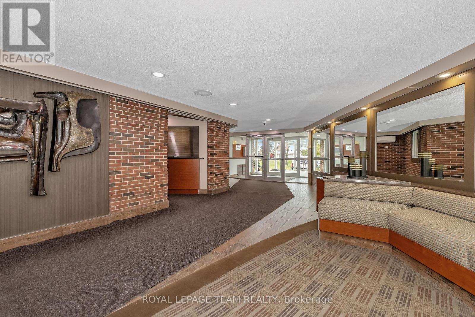 1210 - 20 Chesterton Drive, Ottawa, Ontario  K2E 6Z7 - Photo 6 - X12568254