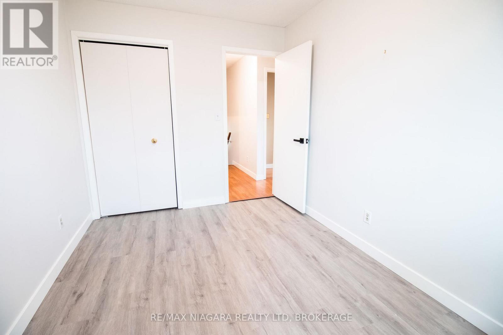 100 Terrace Avenue, Welland, Ontario  L3C 2C4 - Photo 11 - X12568242