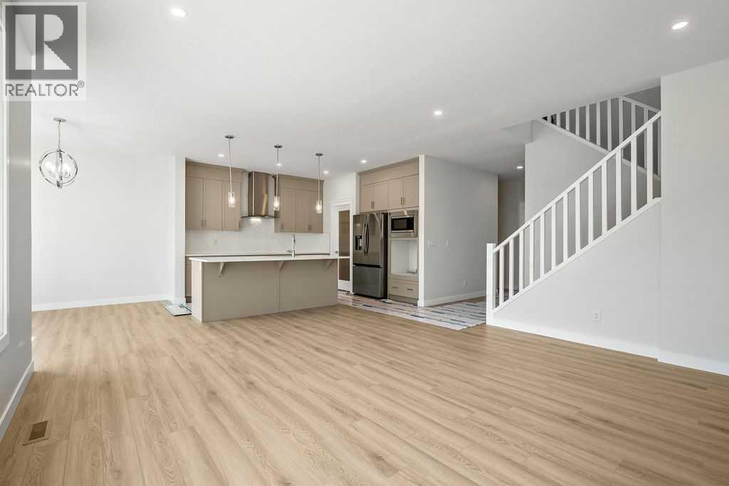 229 Creekstone Hill Sw, Calgary, Alberta  T2X 5G5 - Photo 9 - A2237918