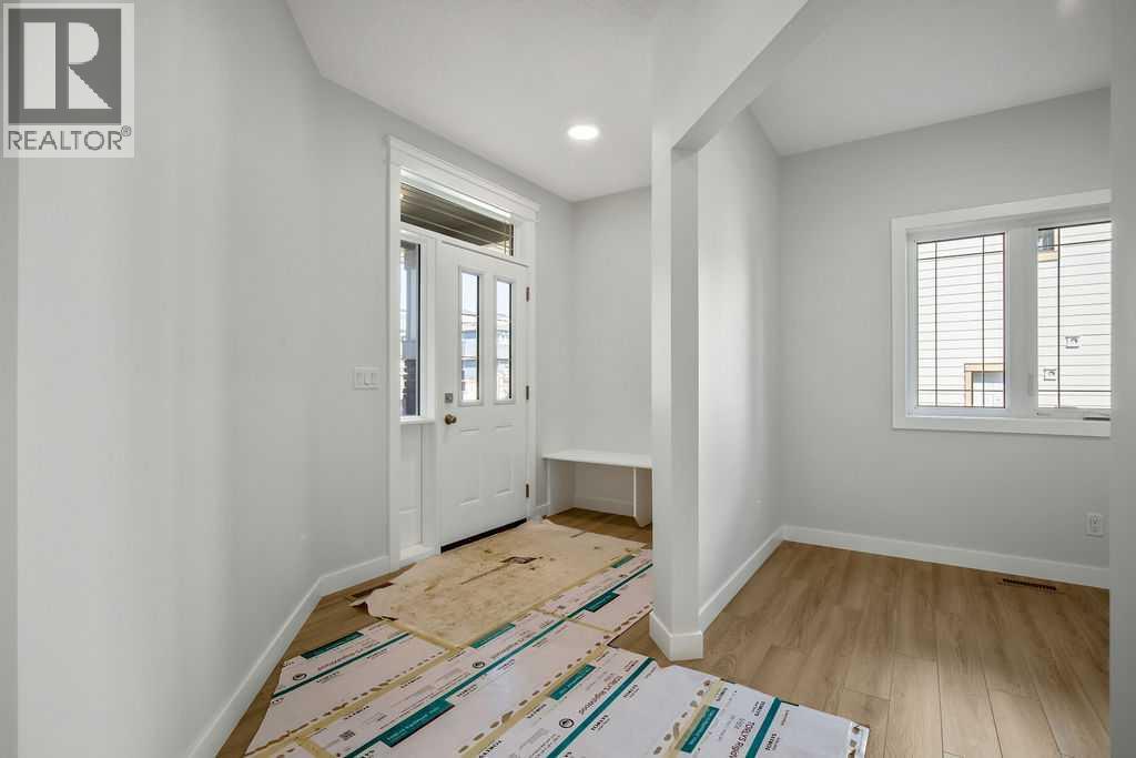 229 Creekstone Hill Sw, Calgary, Alberta  T2X 5G5 - Photo 2 - A2237918