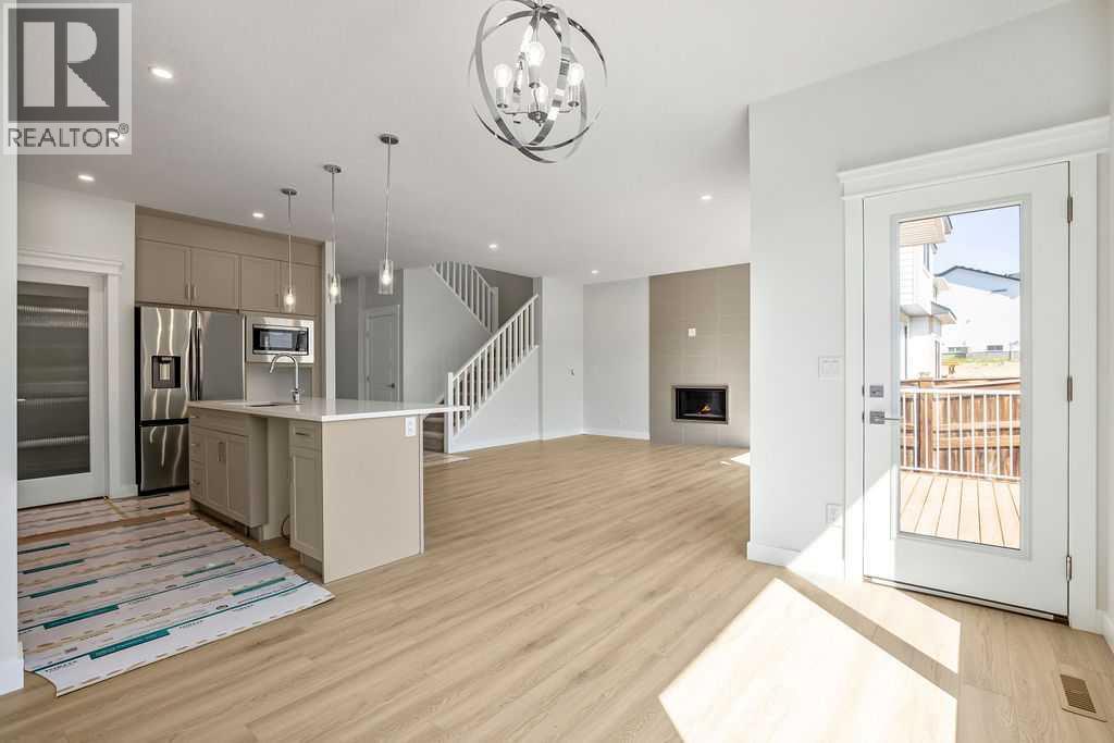 229 Creekstone Hill Sw, Calgary, Alberta  T2X 5G5 - Photo 12 - A2237918