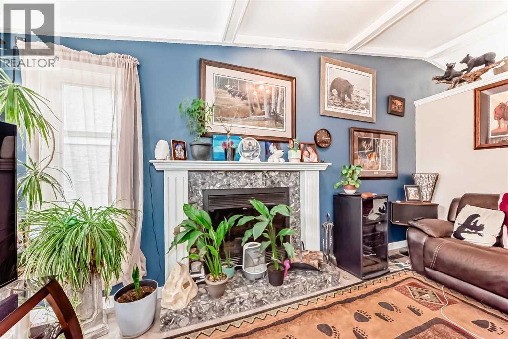 1328 Meadowbrook Drive Se, Airdrie, Alberta  T4A 2A3 - Photo 21 - A2248311