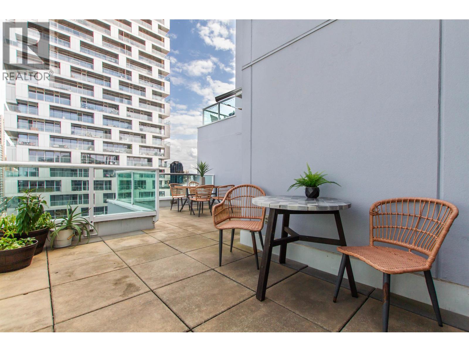 2301 1500 Howe Street, Vancouver, British Columbia  V6Z 2N1 - Photo 9 - R3069361