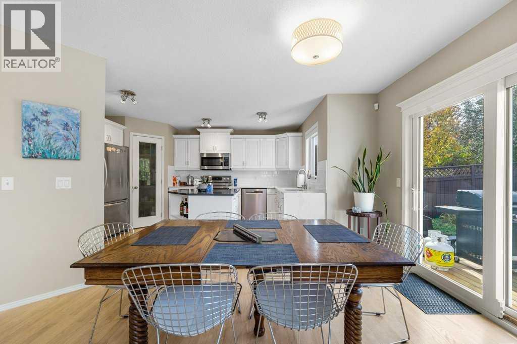 23 Valley Ponds Way Nw, Calgary, Alberta  T3B 5T5 - Photo 8 - A2265386