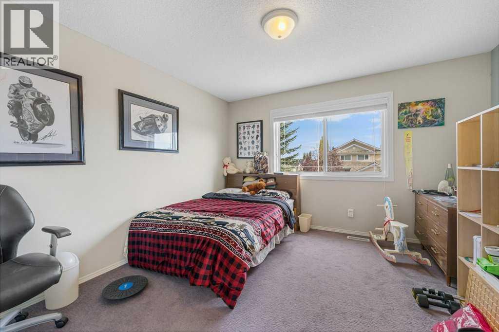 23 Valley Ponds Way Nw, Calgary, Alberta  T3B 5T5 - Photo 21 - A2265386