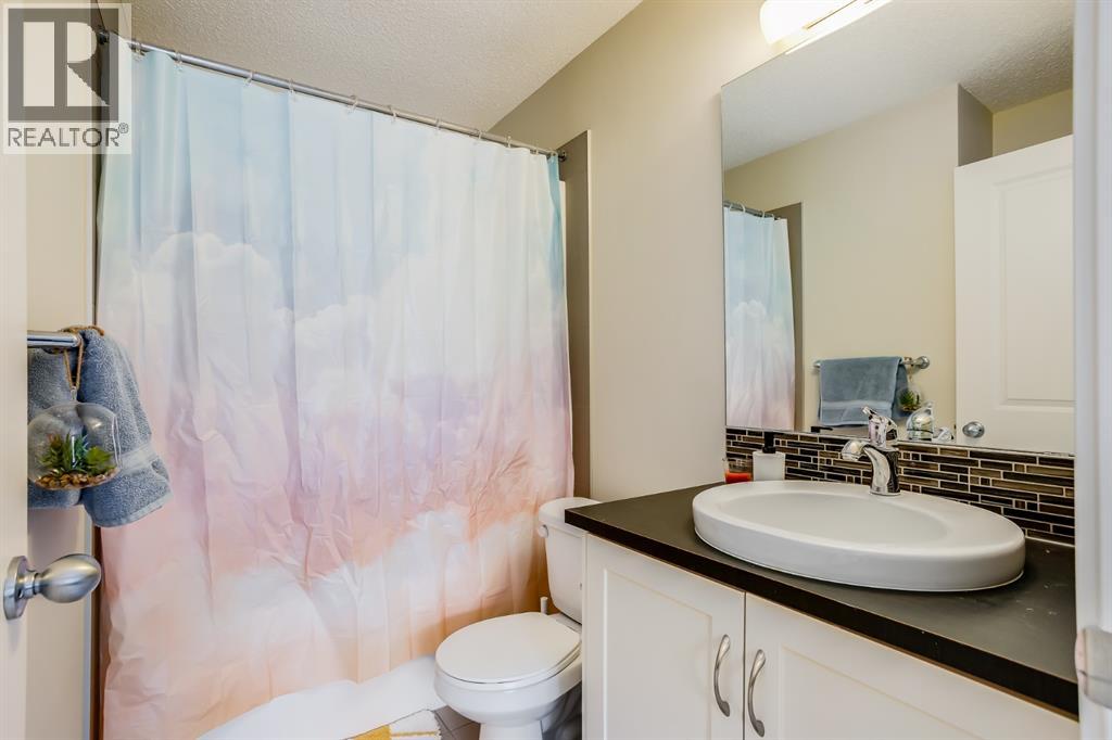 29 Kinlea Common Nw, Calgary, Alberta  T3R 0S2 - Photo 15 - A2266681