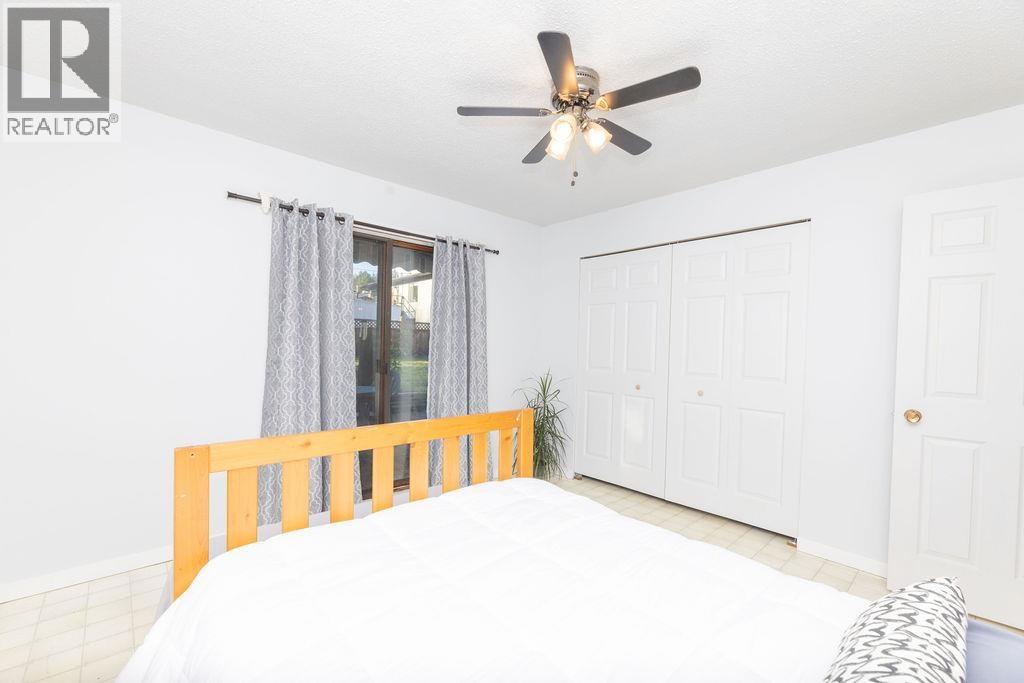 5613 Trail Avenue, Sechelt, British Columbia  V7Z 0H8 - Photo 23 - R3069369