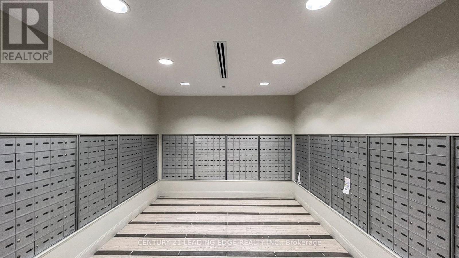 3809 - 2191 Yonge Street, Toronto, Ontario  M4S 3H8 - Photo 37 - C12567356