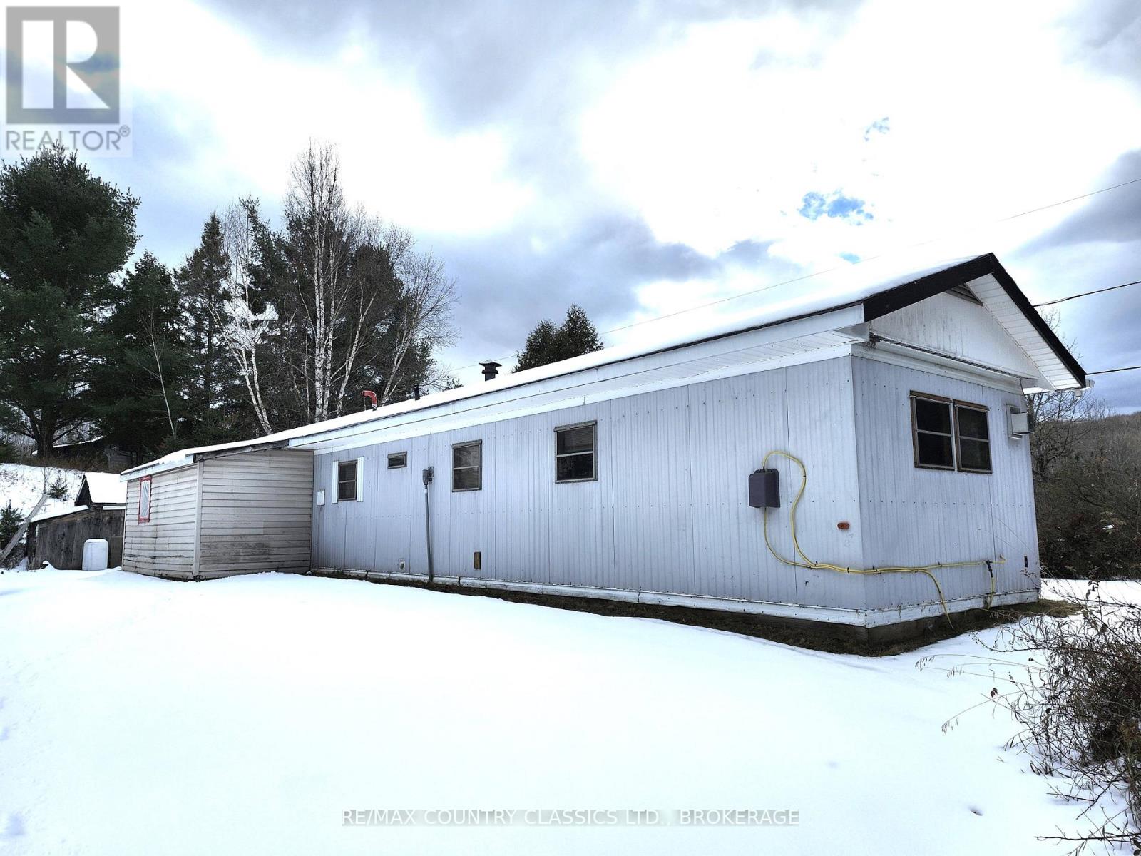 605 Slate Falls Road, Addington Highlands, Ontario  K0H 1L0 - Photo 20 - X12555846