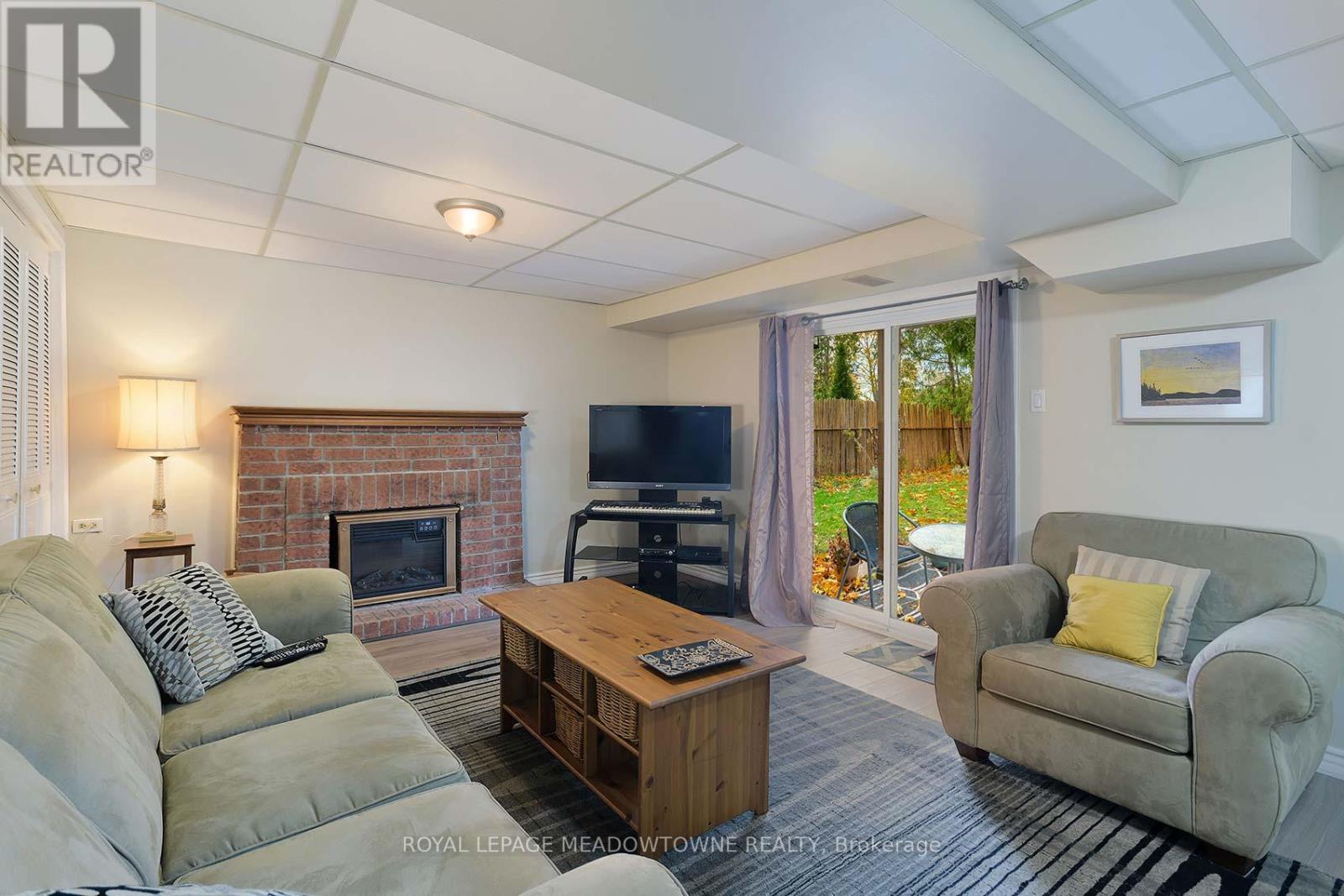 4207 Trapper Crescent, Mississauga, Ontario  L5L 3A7 - Photo 39 - W12536326