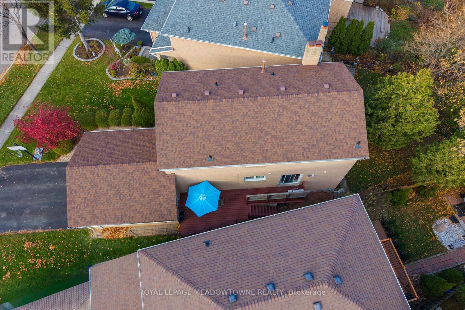 4207 Trapper Crescent, Mississauga, Ontario  L5L 3A7 - Photo 45 - W12536326