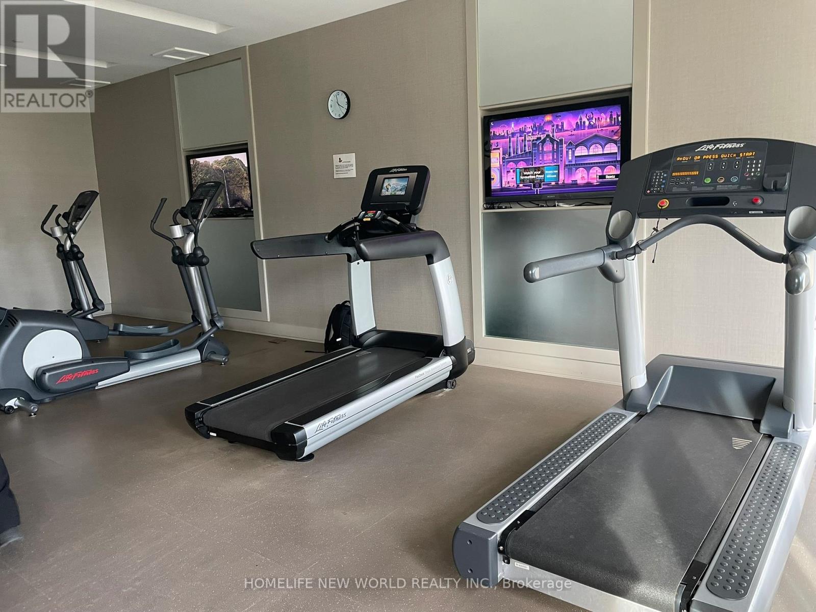 30 Herons Hill Way, Toronto, Ontario  M2J 0A7 - Photo 3 - C12568224