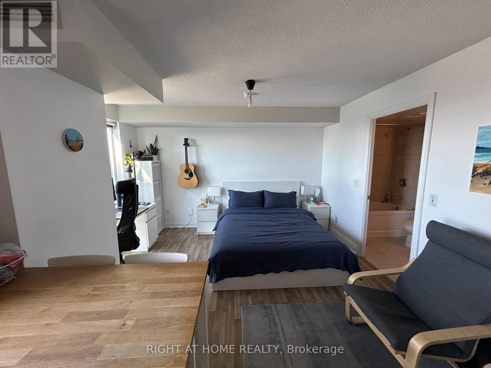 1804 - 100 Western Battery Road, Toronto, Ontario  M6K 3S2 - Photo 2 - C12568244