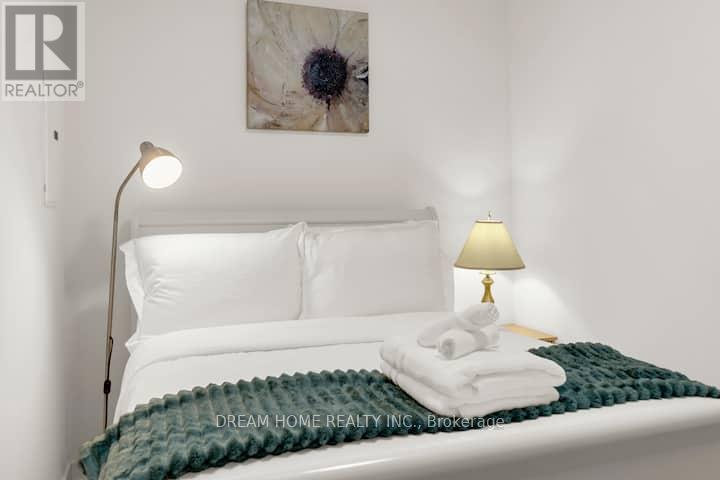 1810 - 151 Dan Leckie Way, Toronto, Ontario  M5V 4B2 - Photo 14 - C12568260