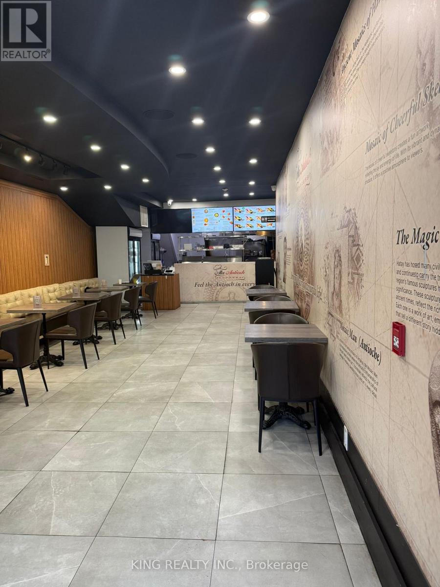 424 Danforth Avenue, Toronto, Ontario  M4K 1P3 - Photo 3 - E12568250