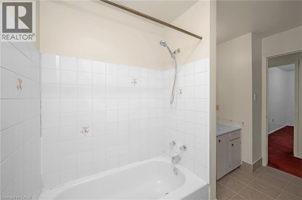 100 Quigley Road Unit# 124, Hamilton, Ontario  L8K 6J1 - Photo 20 - 40782377