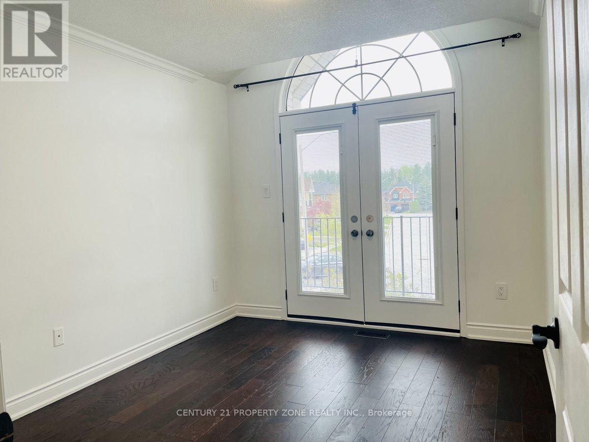 58 Long Point Drive, Richmond Hill, Ontario  L4E 3Z8 - Photo 17 - N12568266