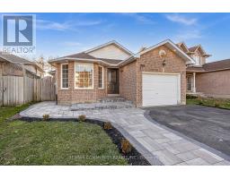 1955 DALHOUSIE CRESCENT, Oshawa, Ontario