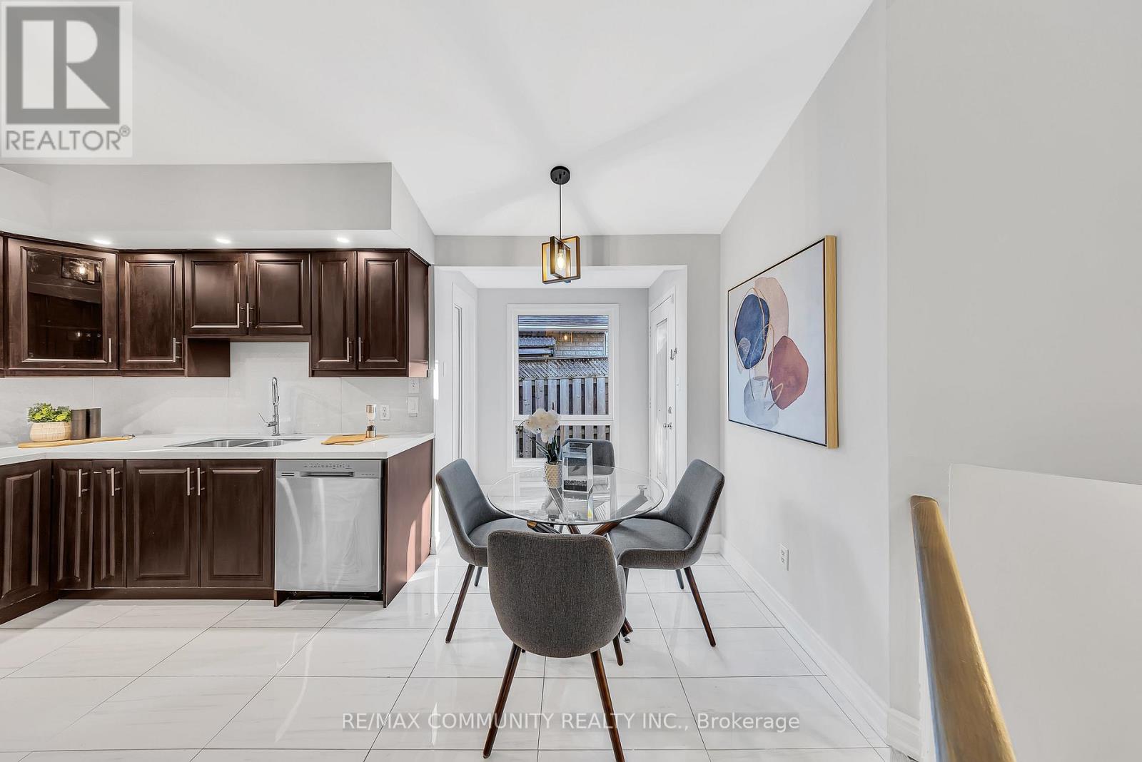 1955 Dalhousie Crescent, Oshawa, Ontario  L1G 8C3 - Photo 10 - E12564886