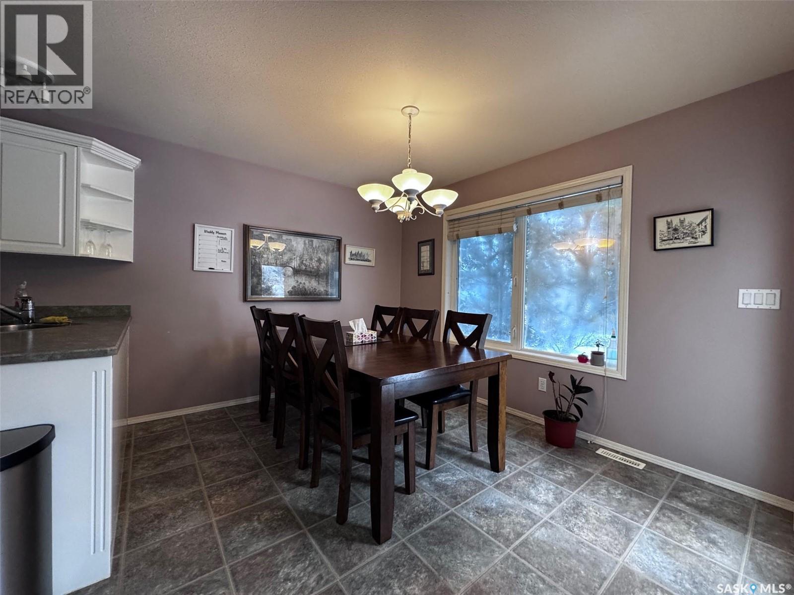 611 Le May Court, Saskatoon, Saskatchewan  S7S 1L2 - Photo 15 - SK024450