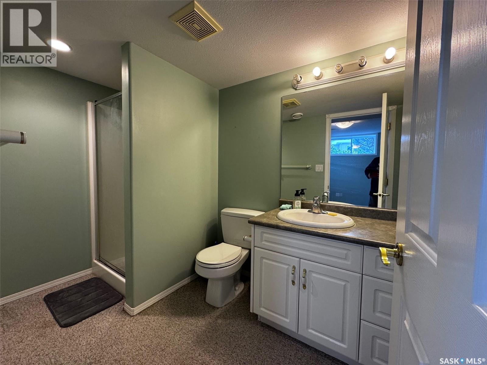 611 Le May Court, Saskatoon, Saskatchewan  S7S 1L2 - Photo 33 - SK024450