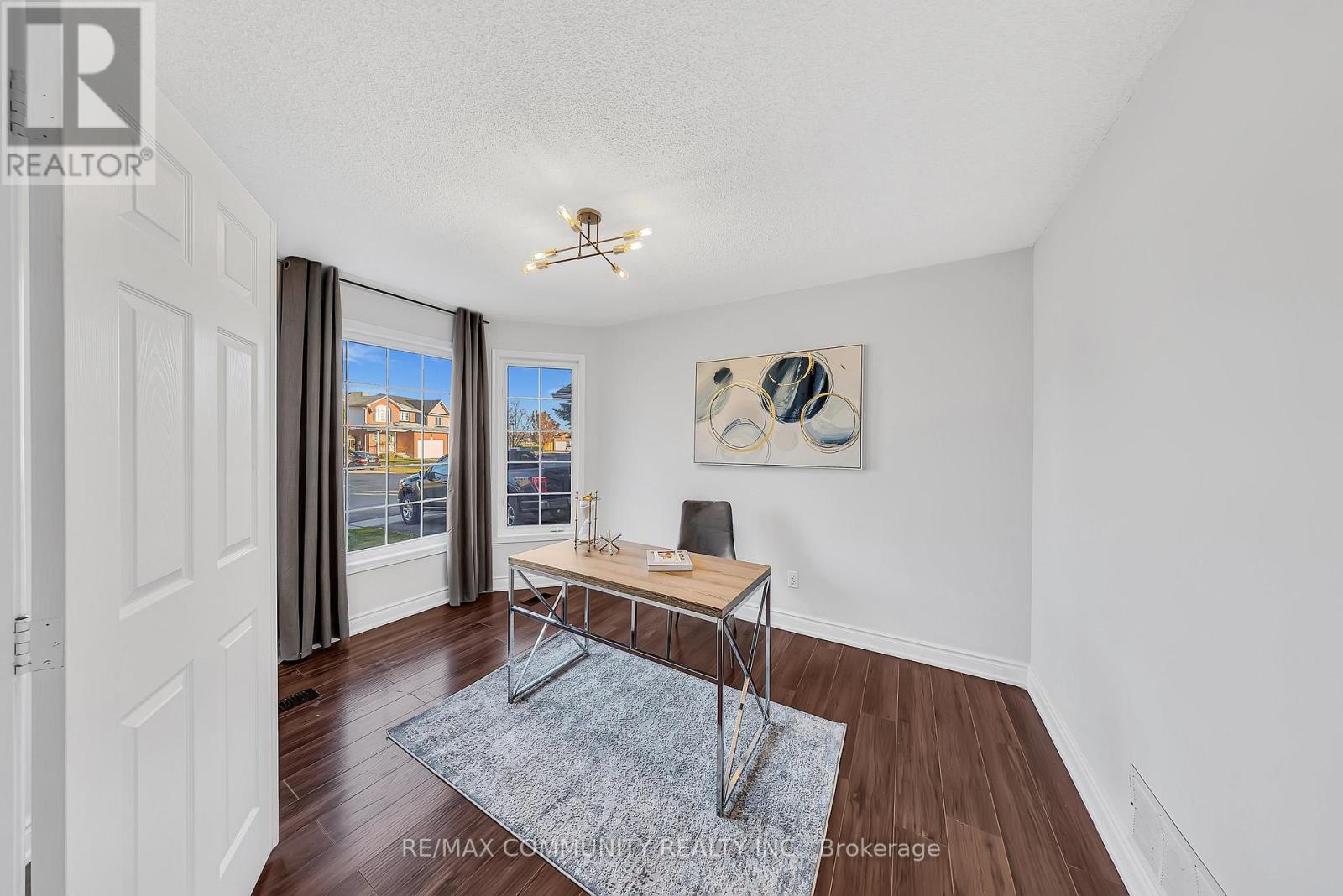 1955 Dalhousie Crescent, Oshawa, Ontario  L1G 8C3 - Photo 3 - E12564886