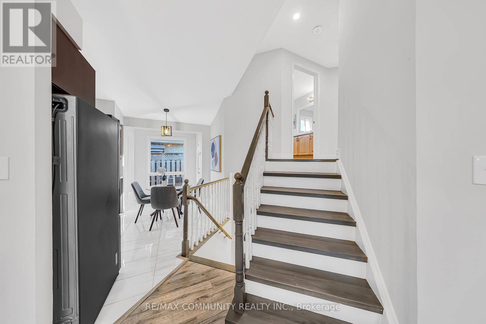 1955 Dalhousie Crescent, Oshawa, Ontario  L1G 8C3 - Photo 9 - E12564886