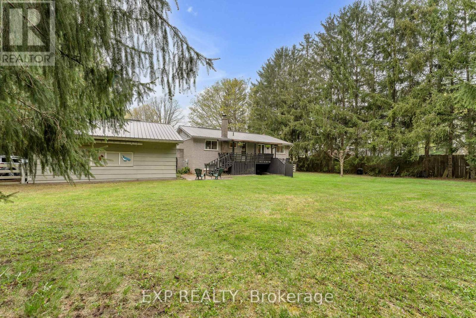 31 Southcrest Drive, Greater Napanee (Greater Napanee), Ontario  K7R 3J9 - Photo 37 - X12449146