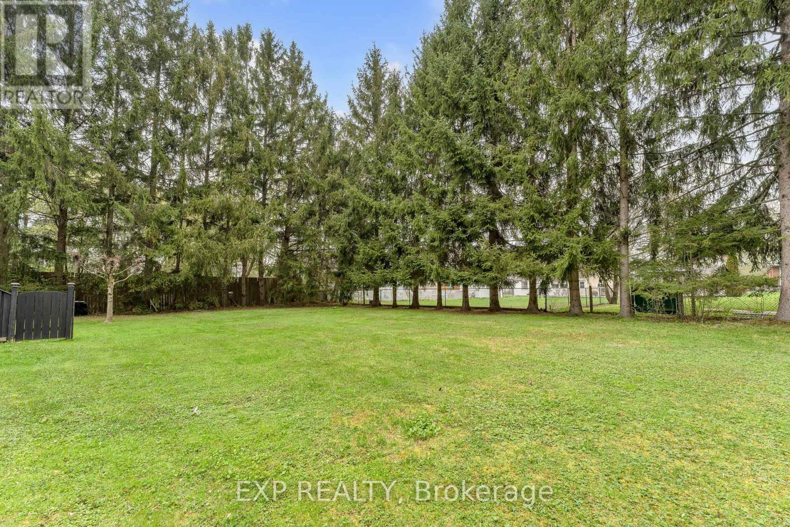 31 Southcrest Drive, Greater Napanee (Greater Napanee), Ontario  K7R 3J9 - Photo 39 - X12449146