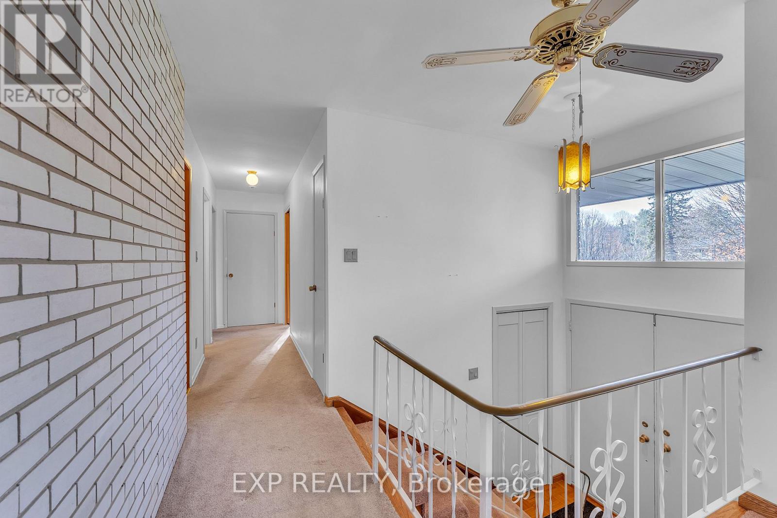 31 Southcrest Drive, Greater Napanee (Greater Napanee), Ontario  K7R 3J9 - Photo 6 - X12449146