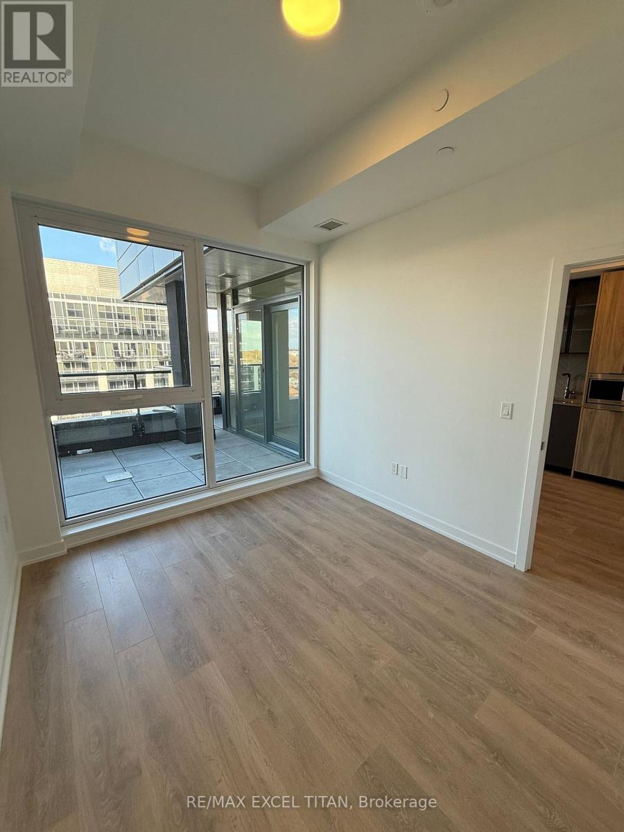 621 - 1037 The Queensway Street N, Toronto, Ontario  M8Z 6C7 - Photo 11 - W12568238