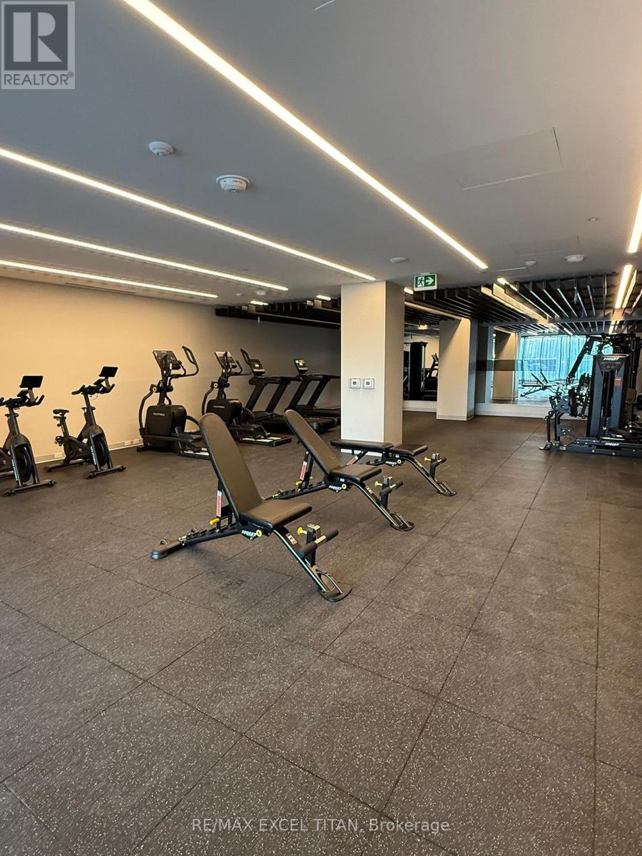 621 - 1037 The Queensway Street N, Toronto, Ontario  M8Z 6C7 - Photo 17 - W12568238