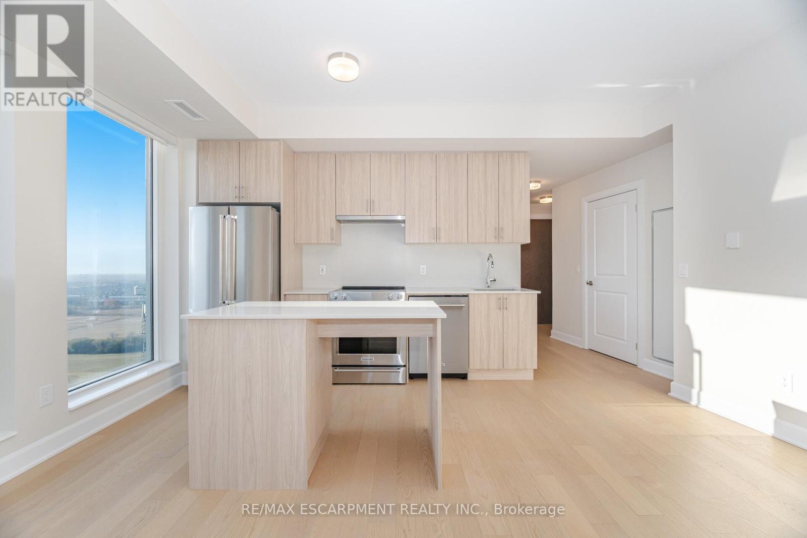 1901 - 3240 William Coltson Avenue, Oakville, Ontario  L6H 8C8 - Photo 8 - W12568252