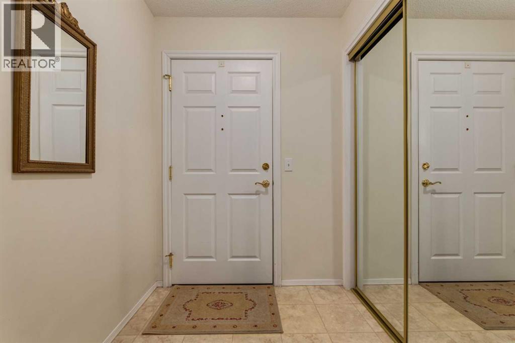 3204, 3204 Sienna Park Green Sw, Calgary, Alberta  T3H 3N7 - Photo 3 - A2270627