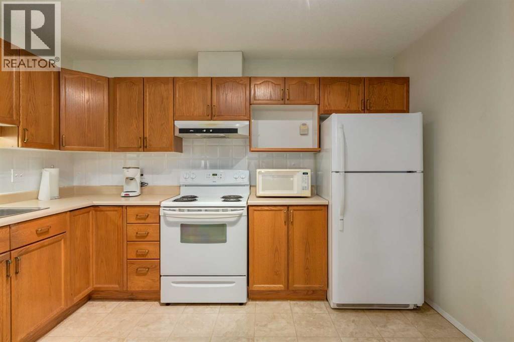 3204, 3204 Sienna Park Green Sw, Calgary, Alberta  T3H 3N7 - Photo 7 - A2270627