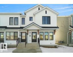 3 18636 18 AV NW River