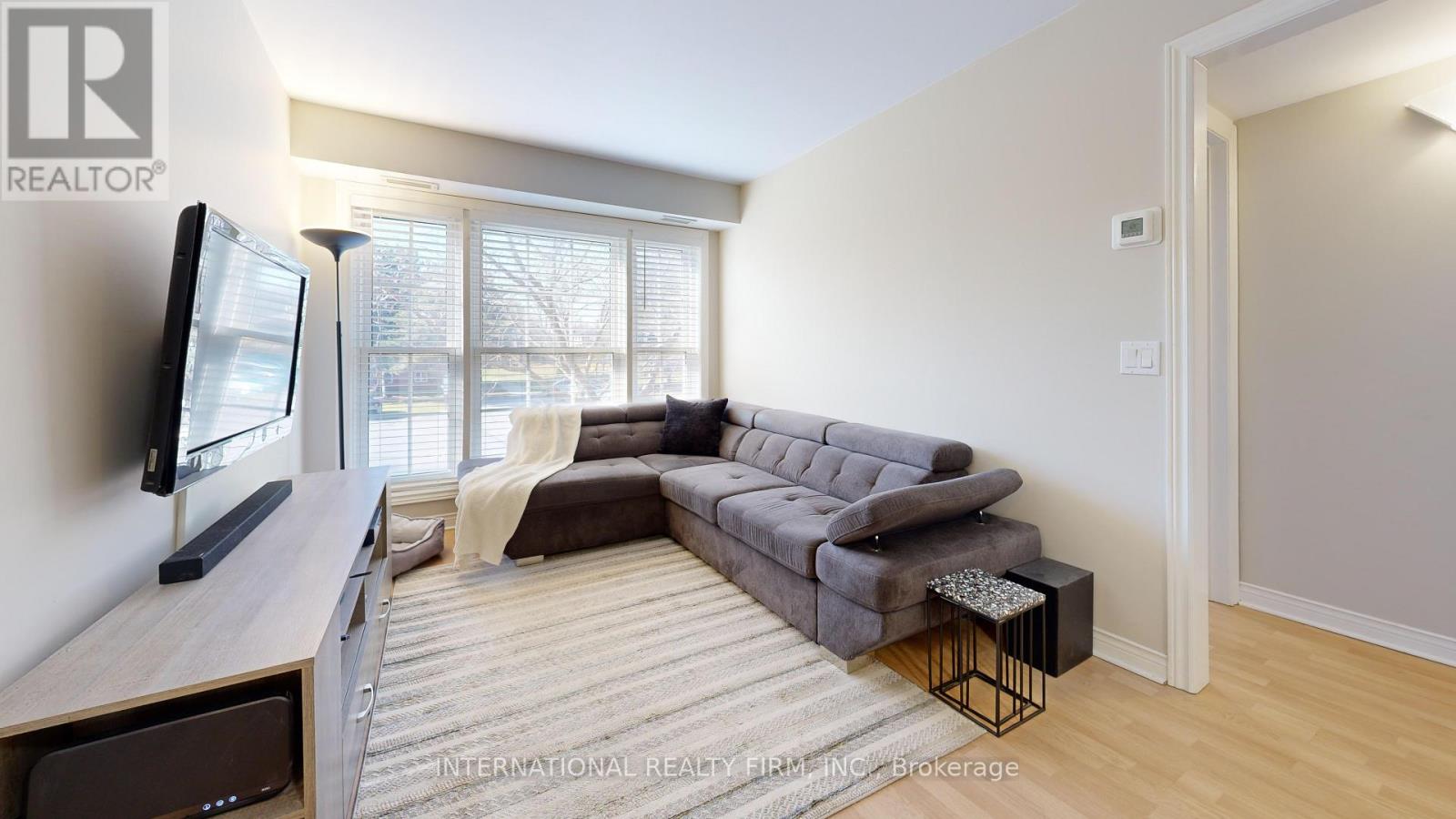 203 - 138 Hibernia Street, Cobourg, Ontario K9A 3J8 - Photo 5 - X12568232